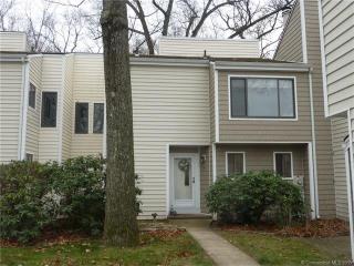 19 Promontory Dr, Cheshire, CT 06410 exterior