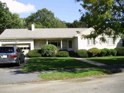 43 Ruane Rd, Newton, MA 02465 exterior