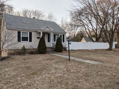 370 Sutton St, North-Andover, MA 01845 exterior