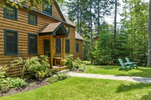 116 Crest Ave, Boothbay Harbor, ME 04538 exterior