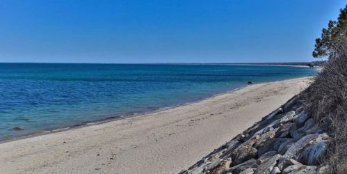 59 Nonantum Rd, Plymouth, MA 02360 exterior