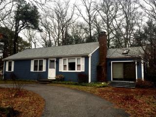 2 Jonas Dr, New Seabury, MA 02649 exterior