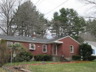 100 Worcester Rd, Webster, MA 01570 exterior