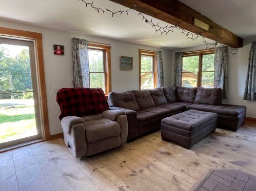 15 Maple View Dr, Bradford, NH 03221 exterior