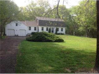 19 Fanning Rd, Gales Ferry, CT 06339 exterior