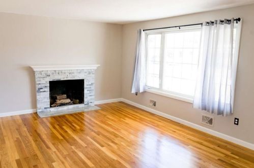 36 Edgewood Dr, North-Kingstown, RI 02852 exterior