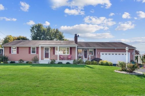 49 New Britain Ave, Hartford, CT 06106 exterior