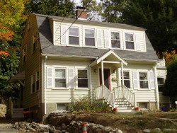 9 Daniel St, Newton, MA 02459 exterior