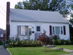 55 Dearborn St, Newton, MA 02465 exterior