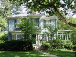 216 Grove St, Newton, MA 02466 exterior