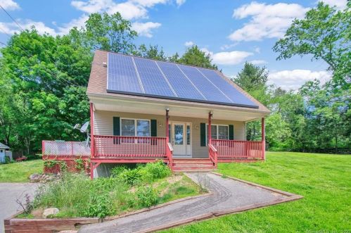 10 Davis Rd, North Windham, CT 06235 exterior