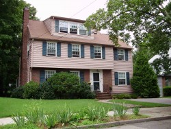 15 Hallron Rd, Newton, MA 02462 exterior