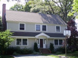 14 Wedgewood Rd, Newton, MA 02465 exterior