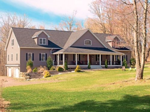 18 Popple Camp Rd, Petersham, MA 01366 exterior