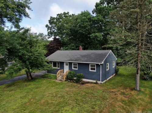 107 Berry Ln, Colchester, CT 06415 exterior