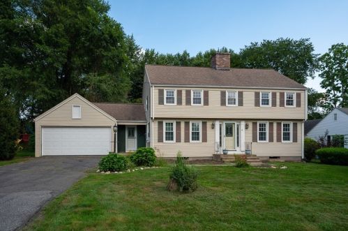 19 Pilgrim Rd, West Springfield, MA 01089 exterior
