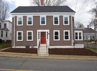 53 High St, Amesbury, MA 01913 exterior