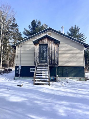 701 Penobscot Rd, Penobscot, ME 04476 exterior