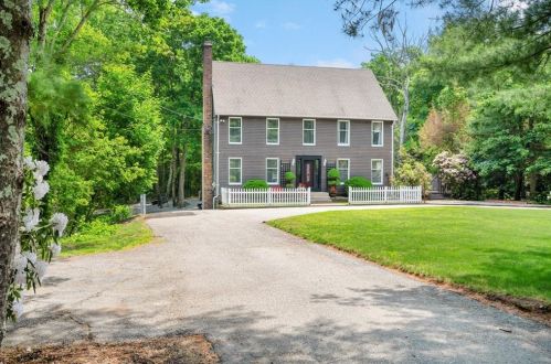 420 Maureen Cir, Burrillville, RI 02839 exterior