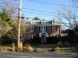 22 Irvington St, Newton, MA 02468 exterior