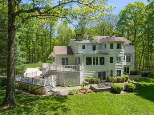 770 Smith Ridge Rd, New Canaan, CT 06840 exterior