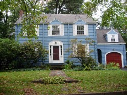 15 Larkspur Rd, Newton, MA 02468 exterior