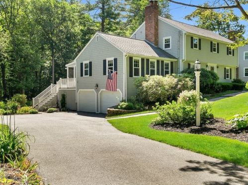 39 Parsonage Ln, Topsfield, MA 01983 exterior