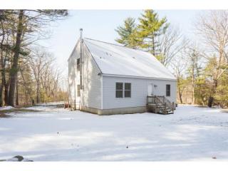 51 Reservation Rd, Deerfield, NH 03037 exterior