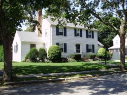 42 Fessenden St, Newton, MA 02460 exterior