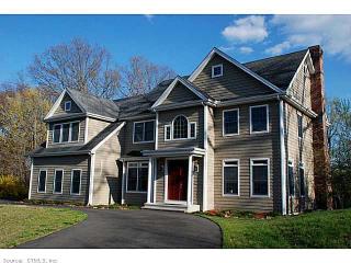 52 Partridge Ln, Bridgeport, CT 06611 exterior