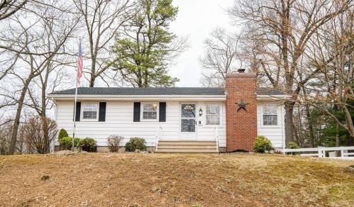 9 Albert St, West-Springfield, MA 01089 exterior