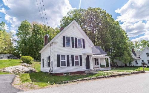 10 Summer St, Goffstown, NH 03045 exterior