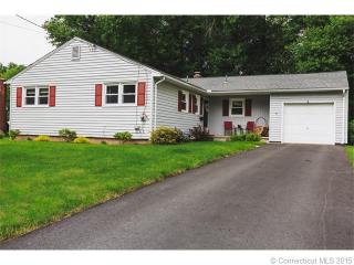 91 Knollwood Rd, Hartford, CT 06118 exterior