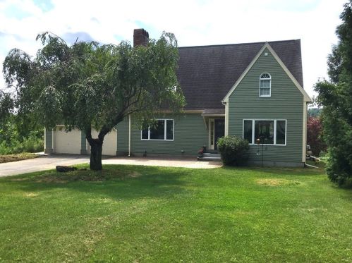 50 Wickaboag Valley Rd, West Brookfield, MA 01585 exterior