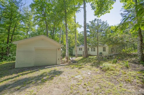 359 Strong Rd, Farmington, ME 04938 exterior