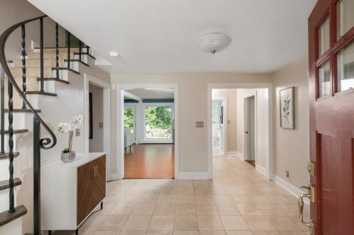 7 Longfellow Rd, Winchester, MA 01890 exterior