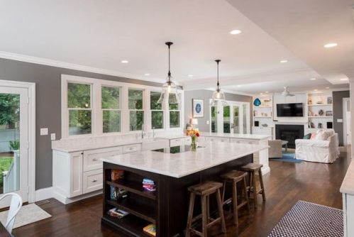 70 Linden Dr, Cohasset, MA 02025 exterior