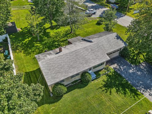 330 Pleasant St, Lewiston, ME 04240 exterior