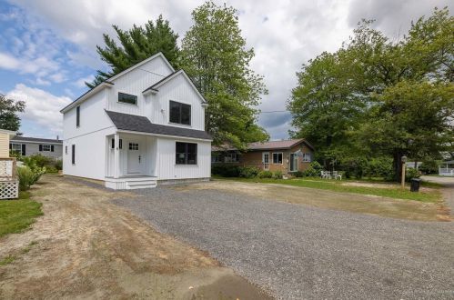 6 Alder St, Wells, ME 04090 exterior