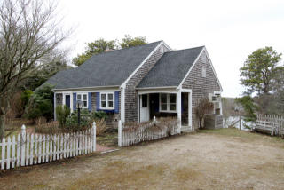 420 Old Queen Anne Rd, Chatham, MA 02633 exterior