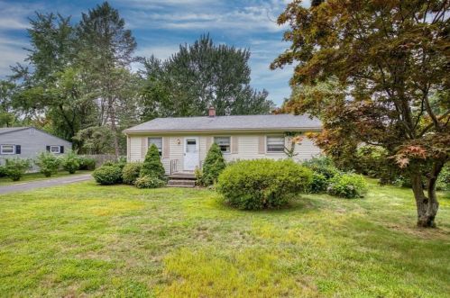 180 Feltham Rd, Springfield, MA 01118 exterior