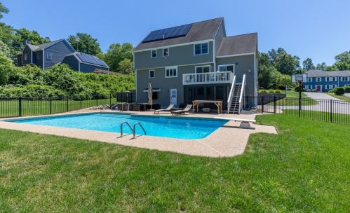 4 Boyd Dr, Plum Island, MA 01950 exterior