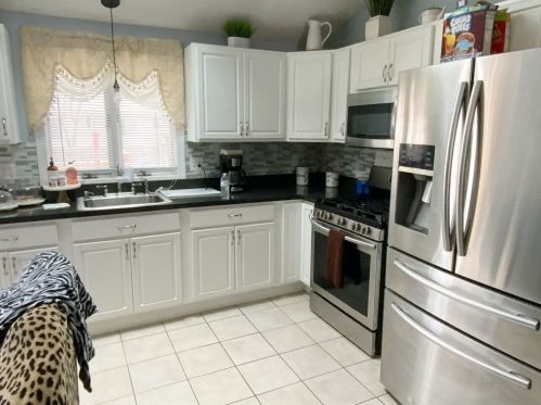 103 Barre St, Springfield, MA 01119 exterior