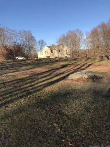 134 Preston Allen Rd, Norwich, CT 06351 exterior