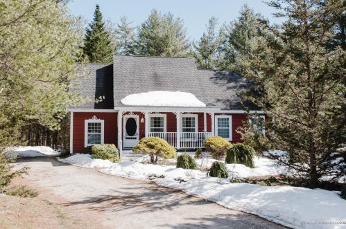 12 Crosby Ln, Newry, ME 04261 exterior