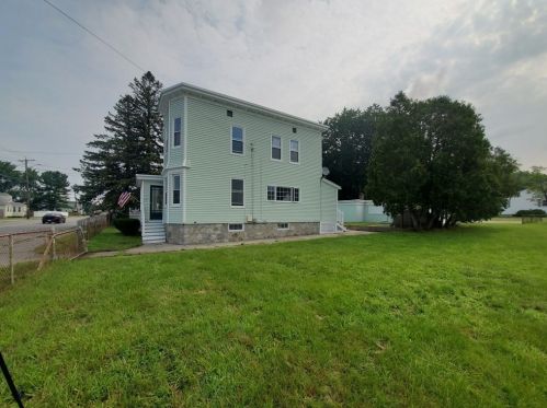 331 Merrimack St, Methuen, MA 01844 exterior