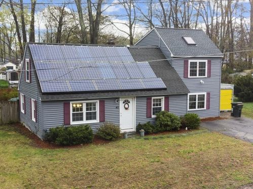 40 Elbridge Rd, Auburn, MA 01501 exterior