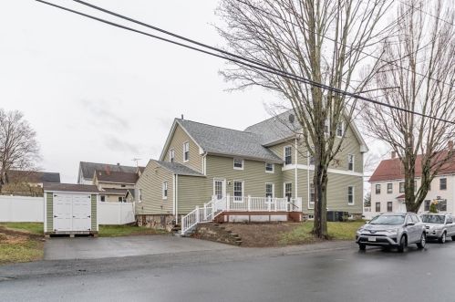 23 Cleveland St, North Andover, MA 01845 exterior
