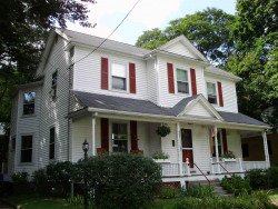 9 Warren Ave, Newton, MA 02465 exterior