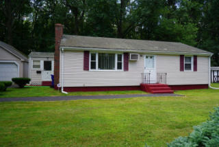 3 Fern Dr, Bloomfield, CT 06002 exterior